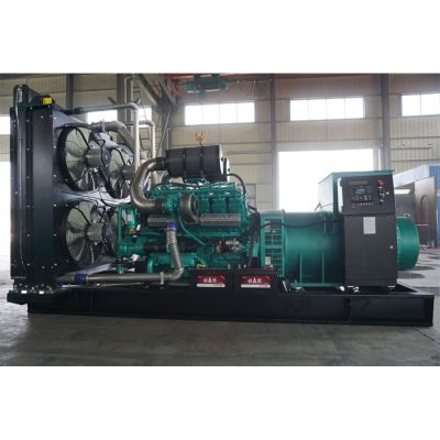 1200kw南通股份柴油發(fā)電機(jī)組-南通股份12缸柴油機(jī)TCR1200柴油發(fā)電機(jī)組,缸徑/行程：138/165mm,柴油發(fā)電機(jī)組水冷發(fā)動(dòng)機(jī)功率1320KW,柴油發(fā)電機(jī)組配套馬拉松斯坦福發(fā)電機(jī)。廠(chǎng)價(jià)直銷(xiāo)歡迎選購(gòu)：13773399855。